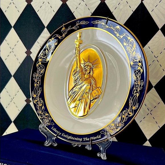 Statue of Liberty Plate 1886–1986 24K Gold Rare Collectible Vintage - Picture 3 of 12